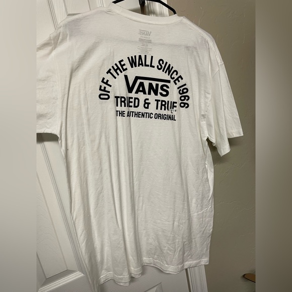 Men’s Vans white shirt - Picture 1 of 2